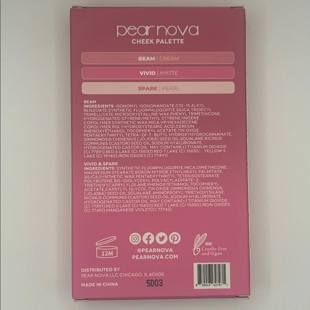 NEW pear nova Pink Cheek Blush Palette
